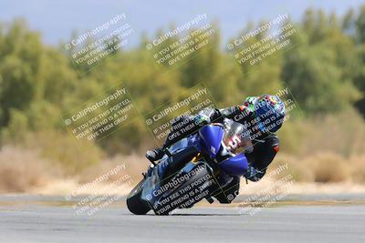 media/Apr-09-2023-SoCal Trackdays (Sun) [[333f347954]]/Turn 7 (1135am)/